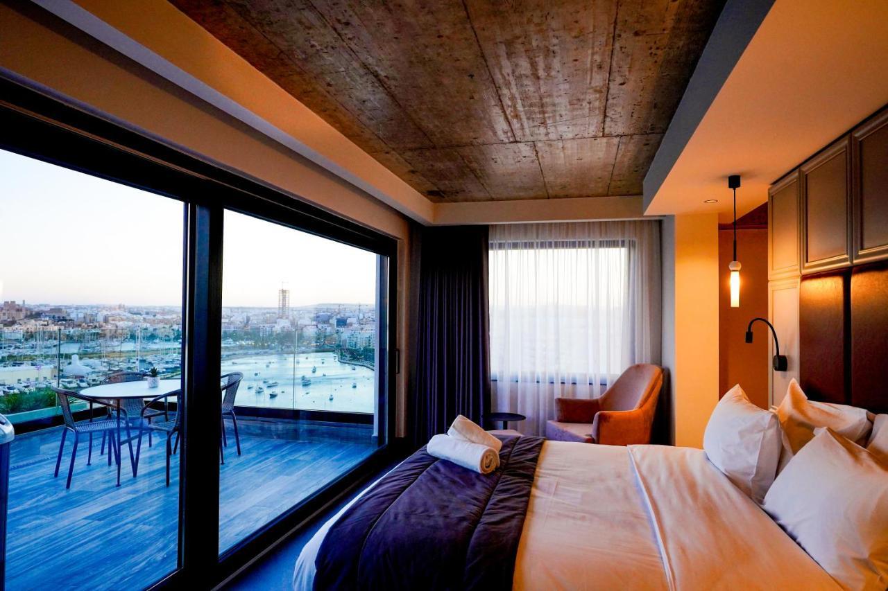 The Londoner Hotel Σλιέμα Εξωτερικό φωτογραφία