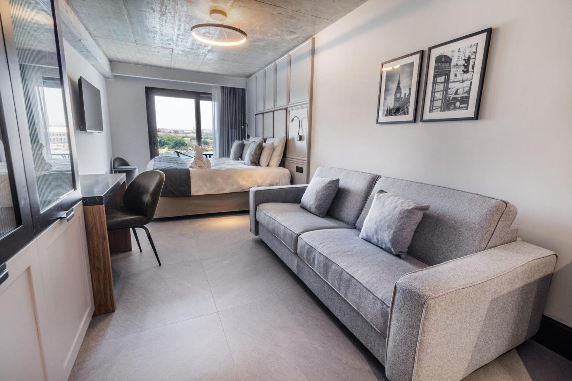 The Londoner Hotel Σλιέμα Εξωτερικό φωτογραφία