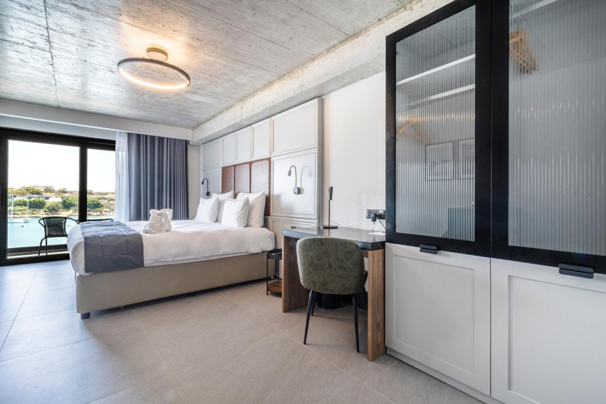 The Londoner Hotel Σλιέμα Εξωτερικό φωτογραφία