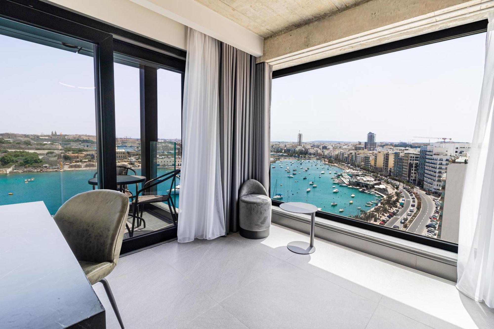 The Londoner Hotel Σλιέμα Εξωτερικό φωτογραφία